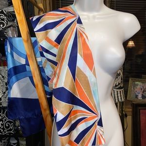5 for $25! Retro scarf